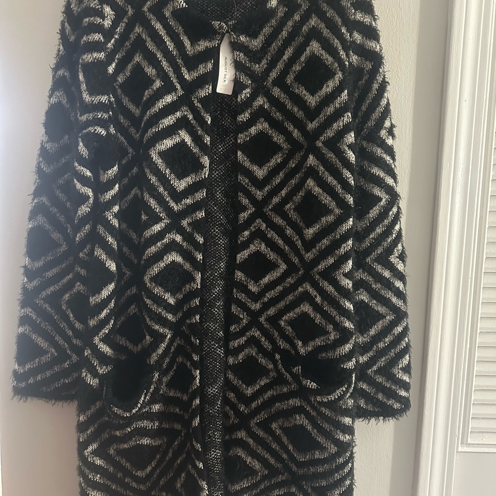 August Silk Monochrome Diamond Pattern Cardigan N… - image 2